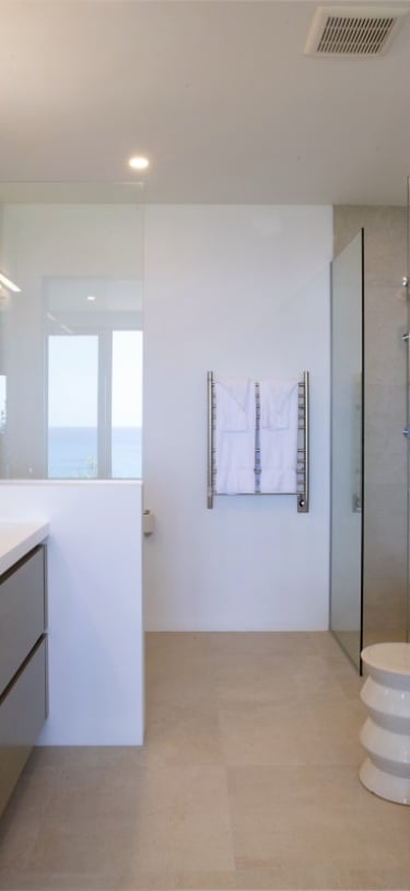 Azura Bermuda – Oceanfront Room Bathroom